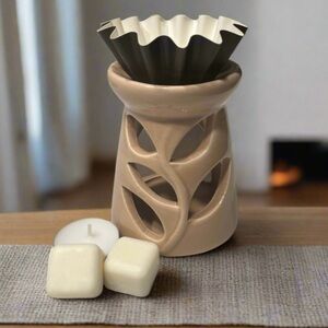 Ceramic Wax Melt Kit- Floral Beige, comes with wax melts & candles